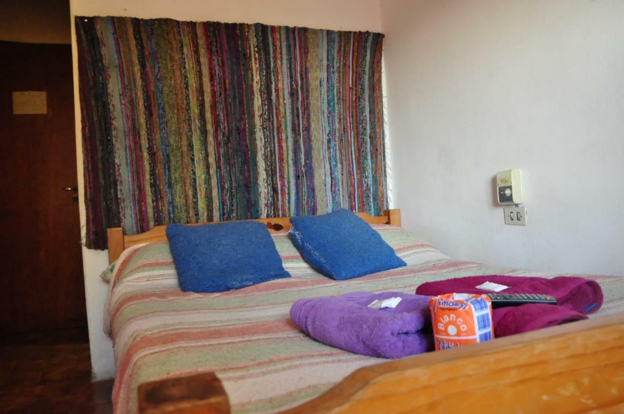 Hotel La Marina Villa Carlos Paz Buitenkant foto